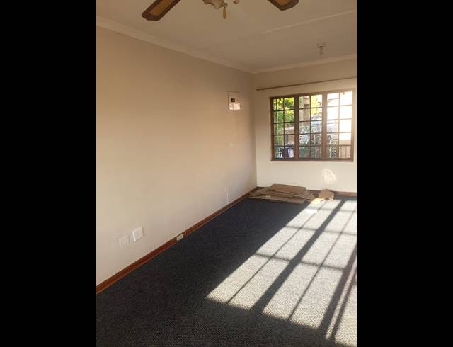 2 BEDROOM APARTMENT FOR SALE IN PELHAM